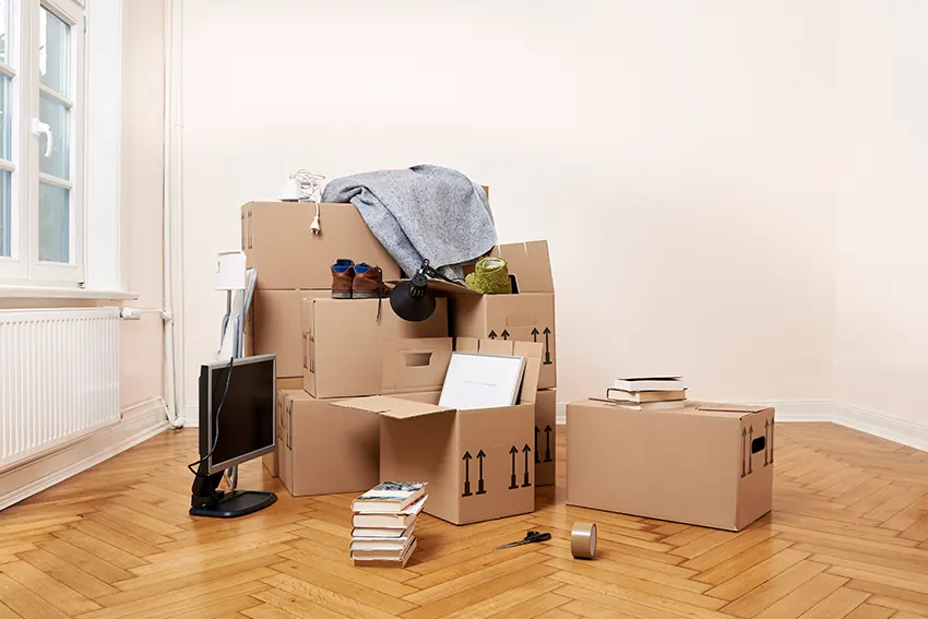 Tipps für das Auspacken: Vom Chaos zur Ordnung in der neuen Wohnung